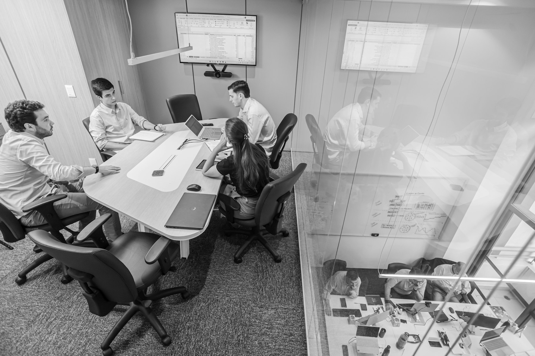 Team planning in a conference meeting room